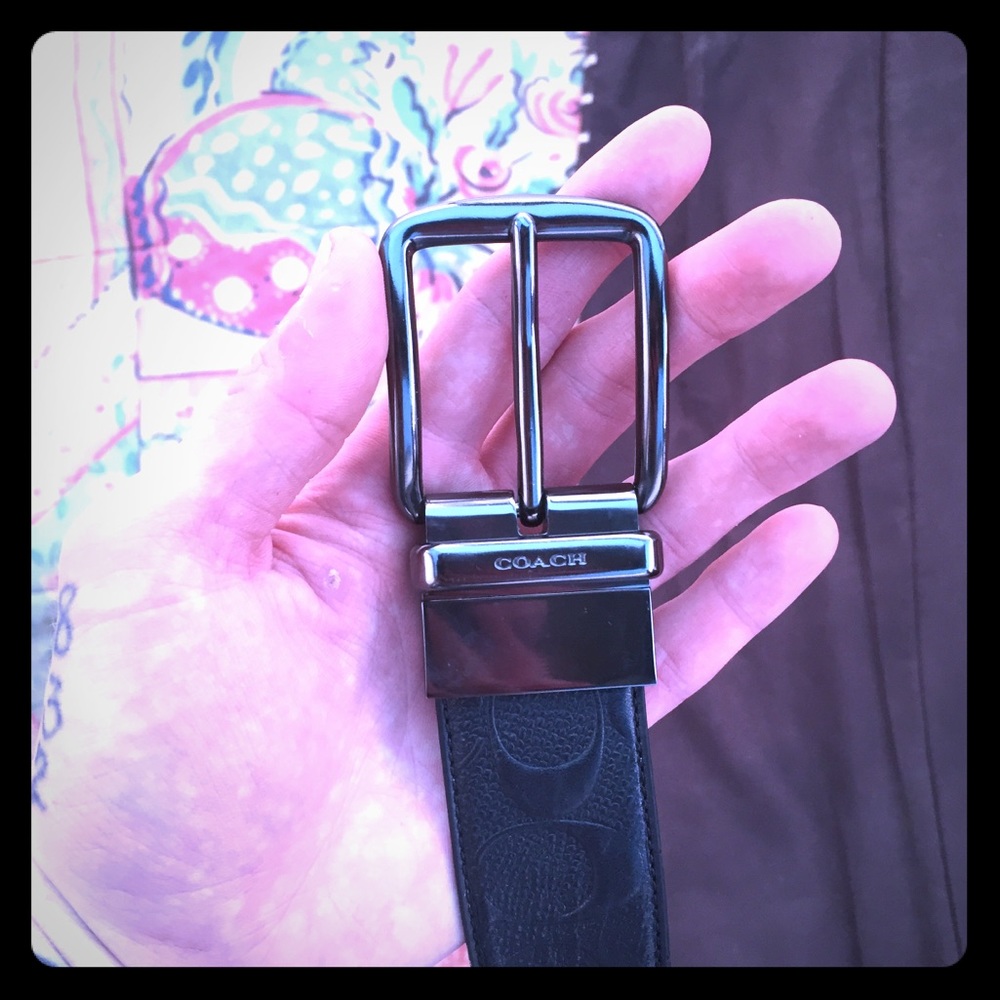 Men’s coach bag, men’s 32 inch belt.